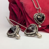 Blood Red Heart Garnet Set