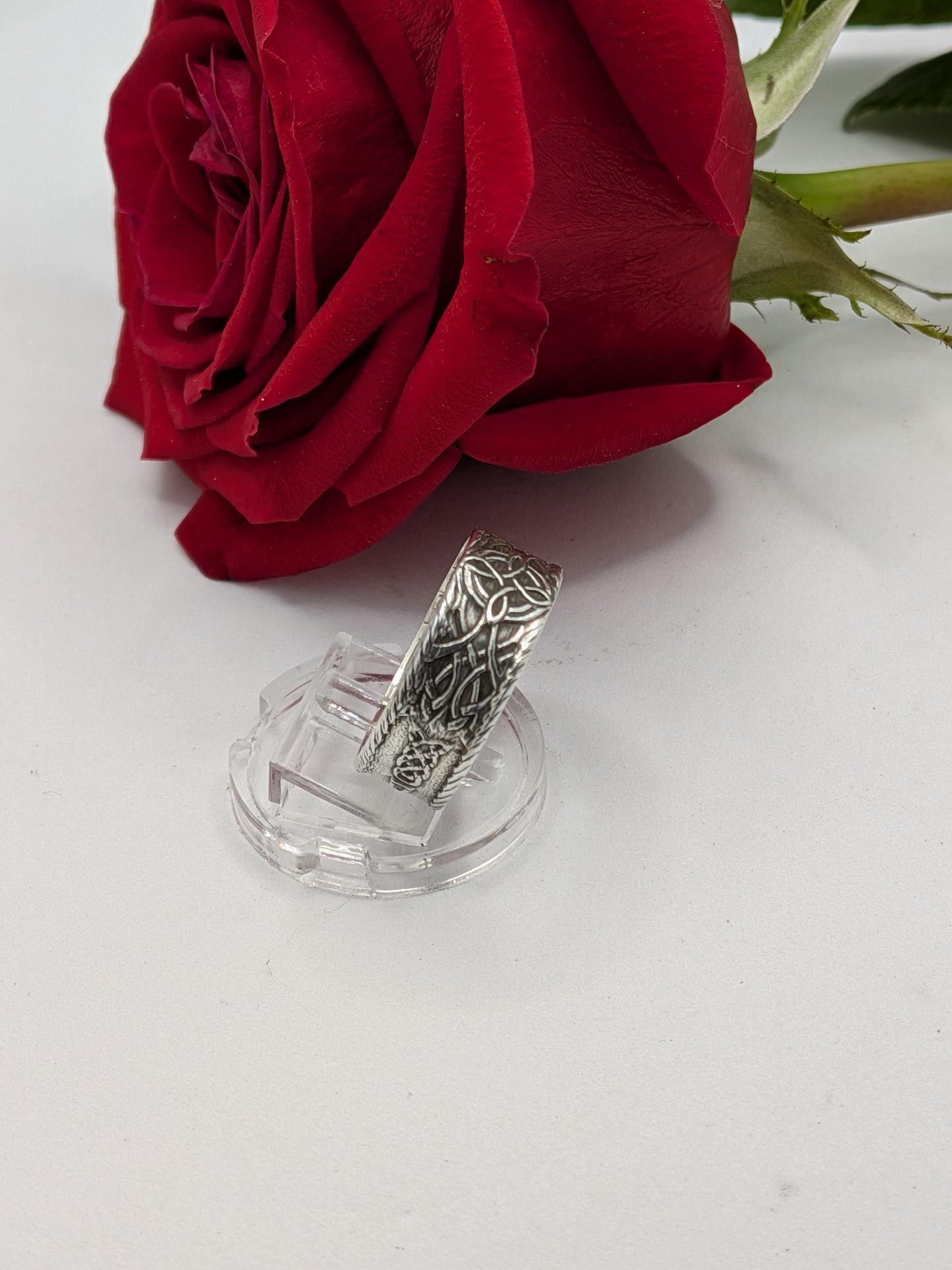 Celtic wedding band size 10