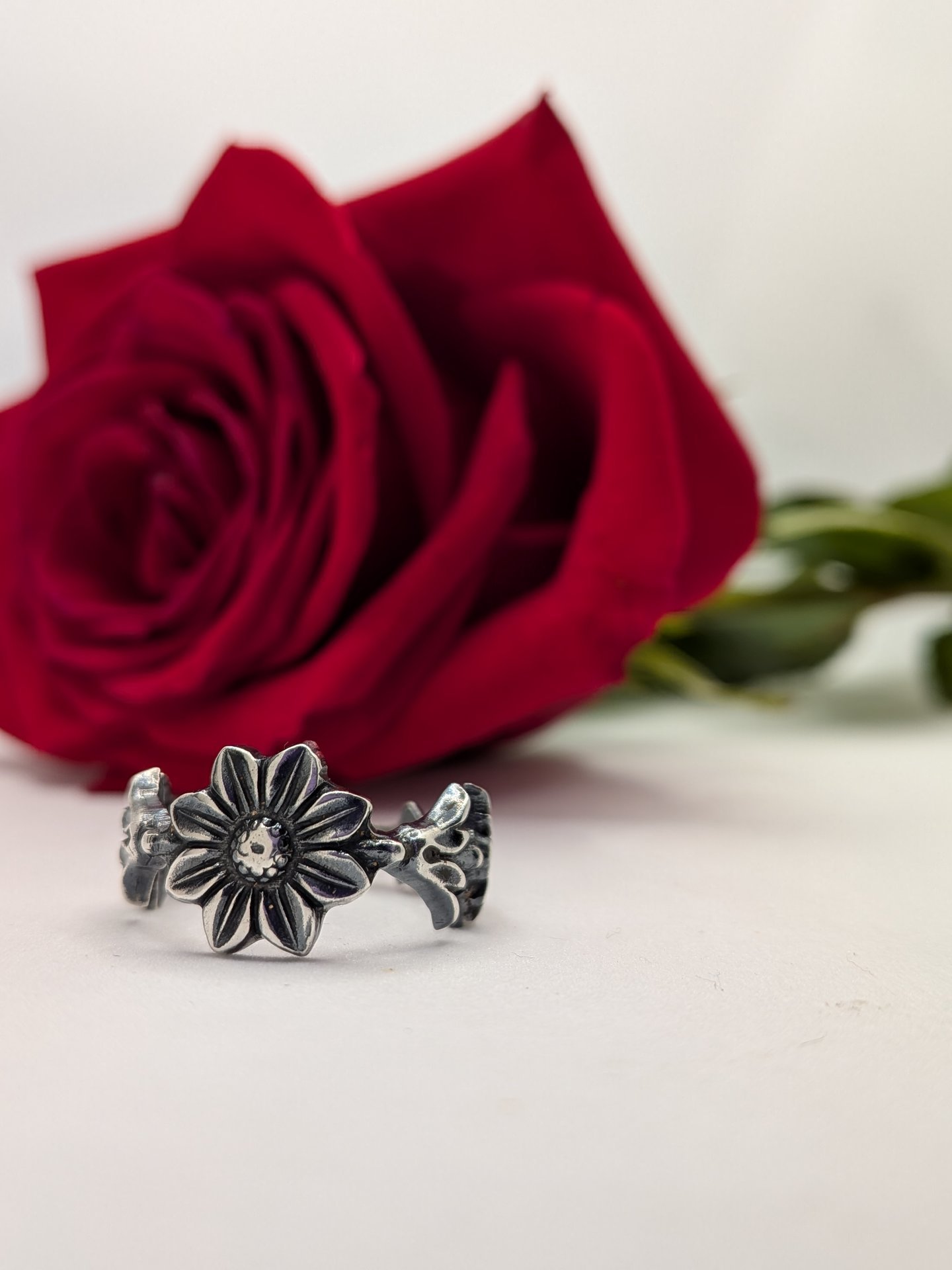 Gothic Flower Sterling Ring size 8.5