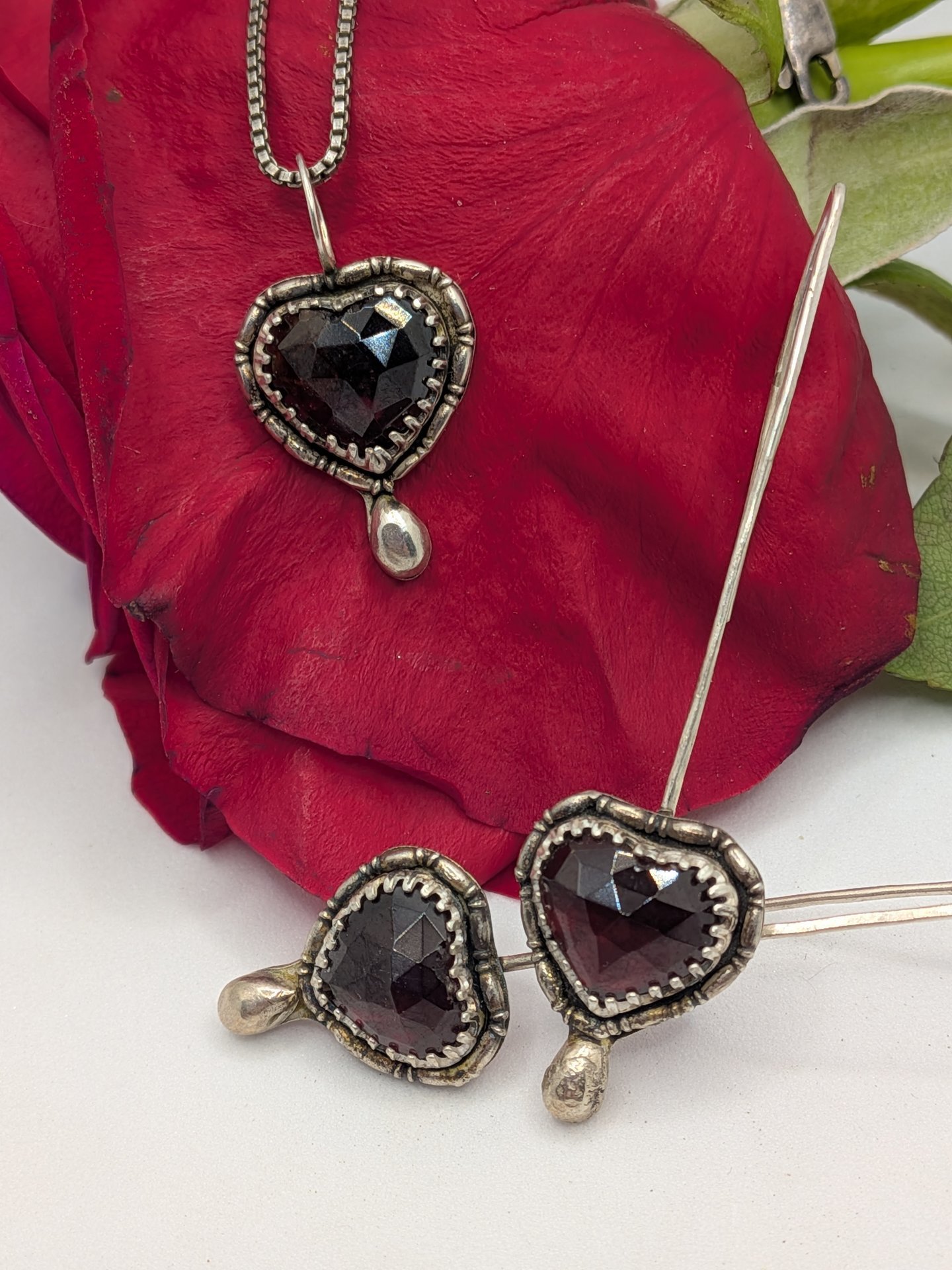 Blood Red Heart Garnet Set