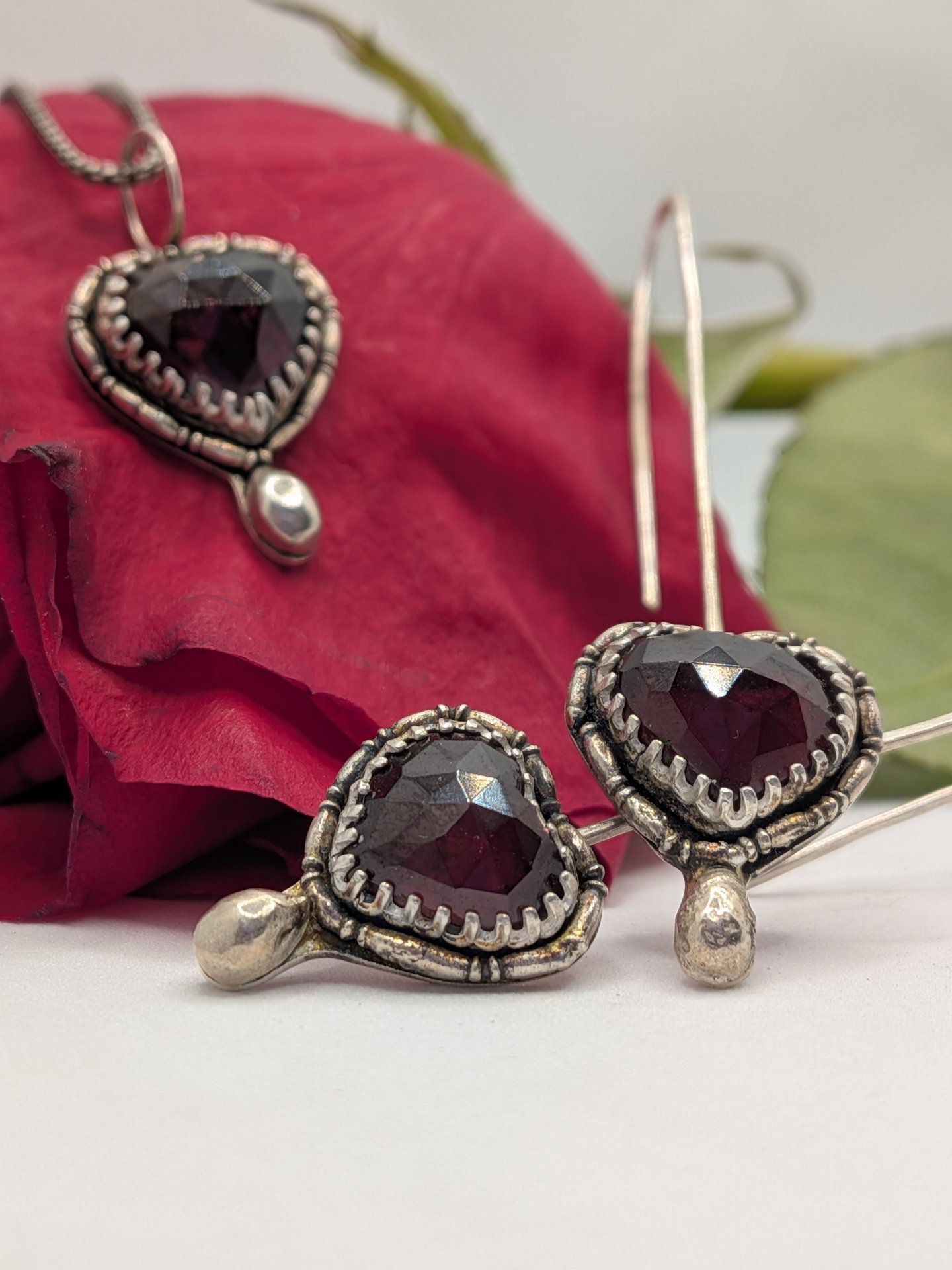 Blood Red Heart Garnet Set