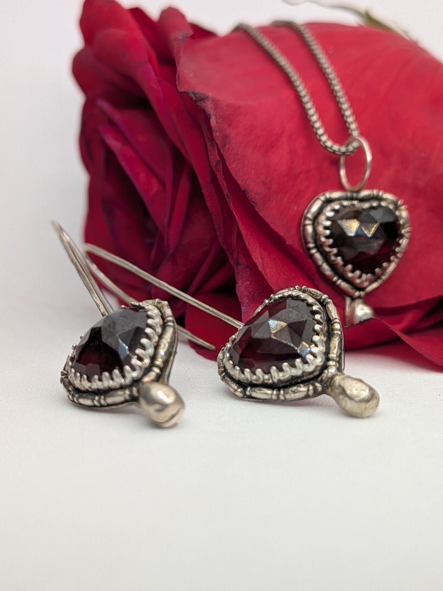 Blood Red Heart Garnet Set
